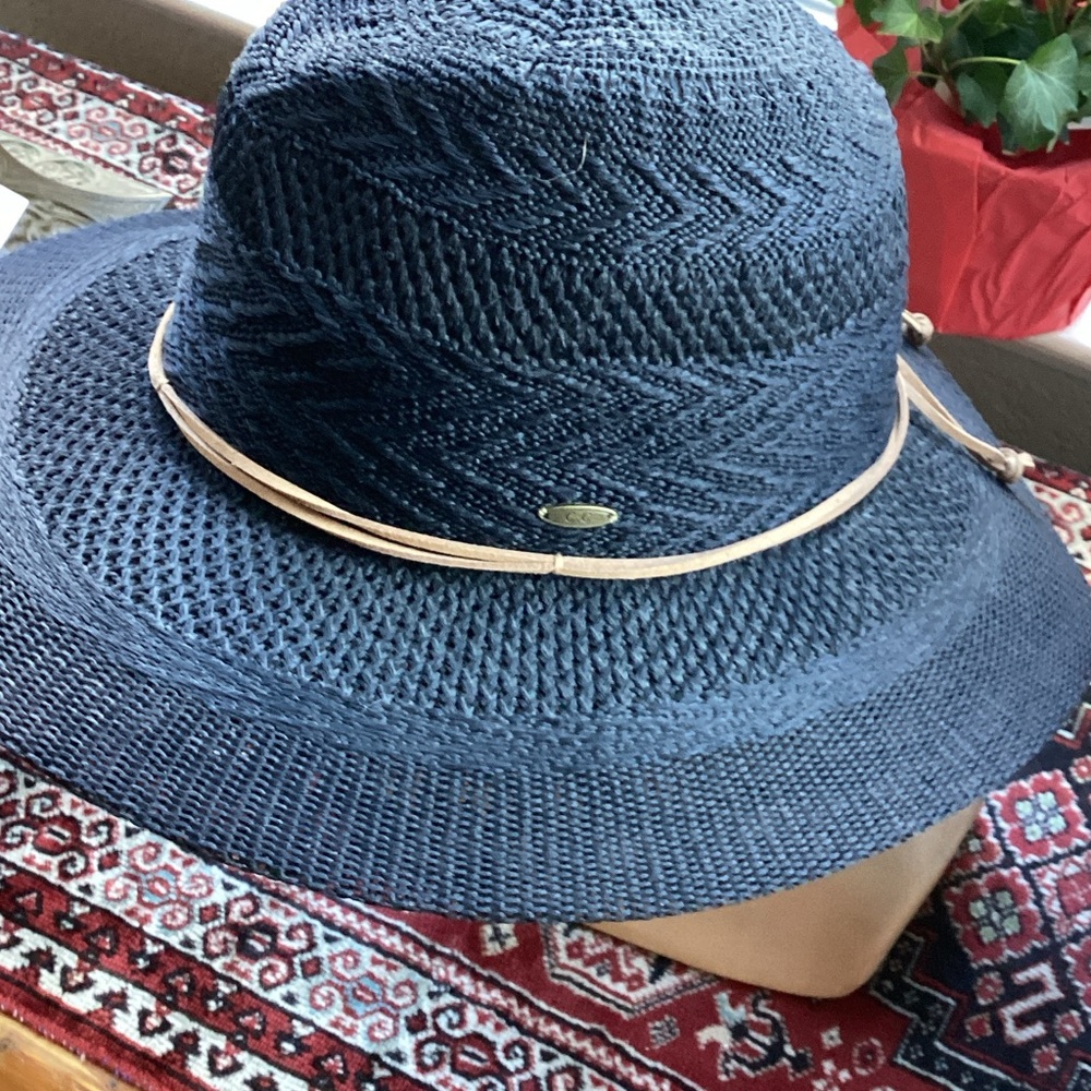 C.C. Boutique black  Women's Sun Hat